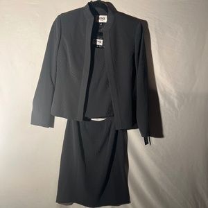 Kasper Dark Gray 3-Piece Ensemble: Jacket, Top & Skirt Size 2P
